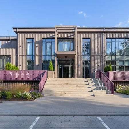 With Private Parking & Terrace * Jūrkalne